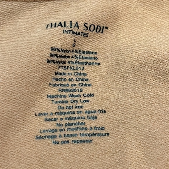 NWT *THALIA SODI* 2 Way Shaping Waist Control Tank Nude Color Tank Top Sz L - Picture 10 of 10